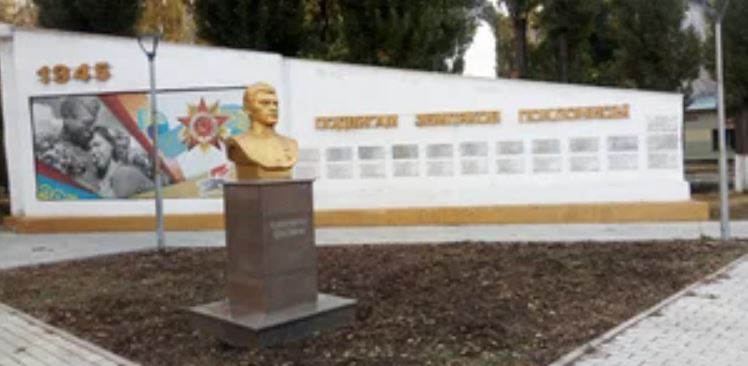 Monument “Bakhtybai Zholbarysuly”